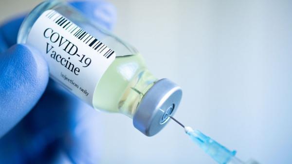 خبرنگاران 270 نفر از کارکنان بیمارستان بی بی حکیمه واکسن کرونا را دریافت کردند
