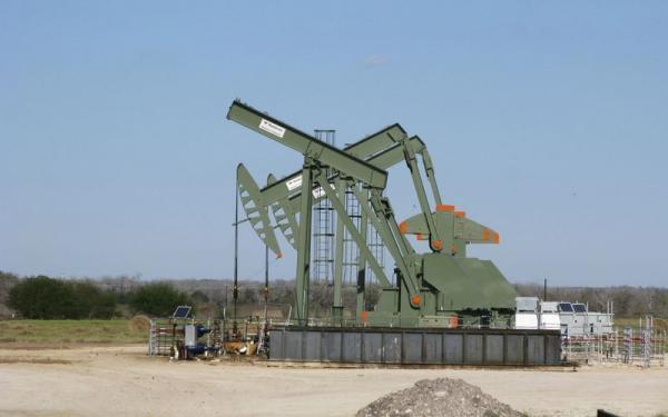 قیمت نفت به دلیل تغییرات در عرضه رشد کرد