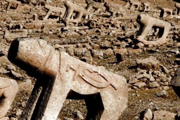 80 اثر از دوران پارینه سنگی تا اسلامی در شمال شهر مهران شناسایی شد