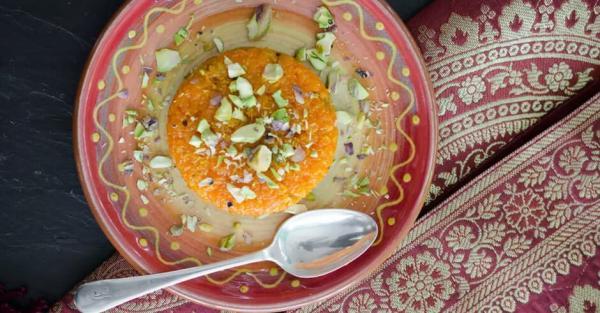 طرز تهیه حلوا هویج با شیر مخصوص ماه رمضان